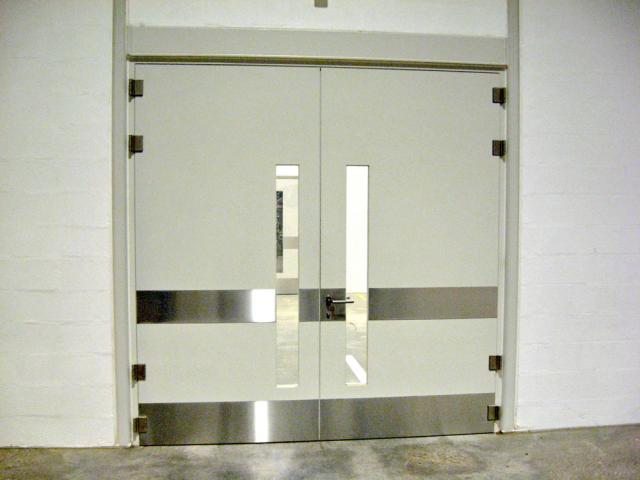 Porte métallique Bogdan